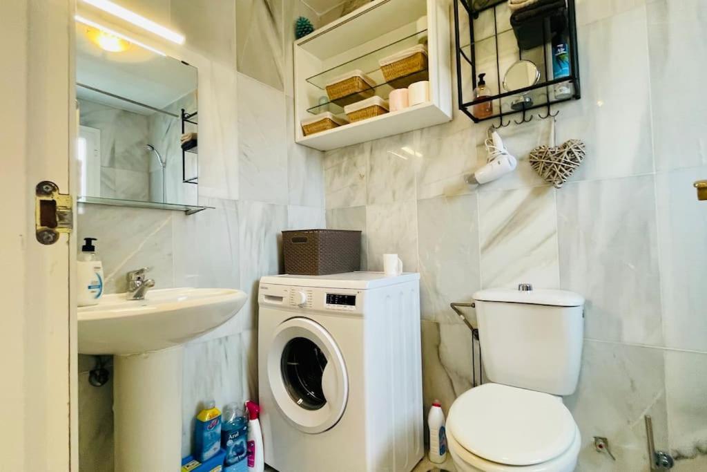 Apartment Atico Con Bonita Vista. En Urbanizacion Privada.! Estepona