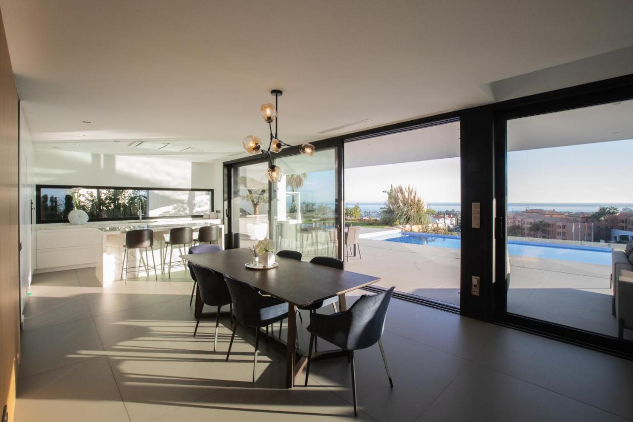 Modern Luxury In Flamingos Estepona
