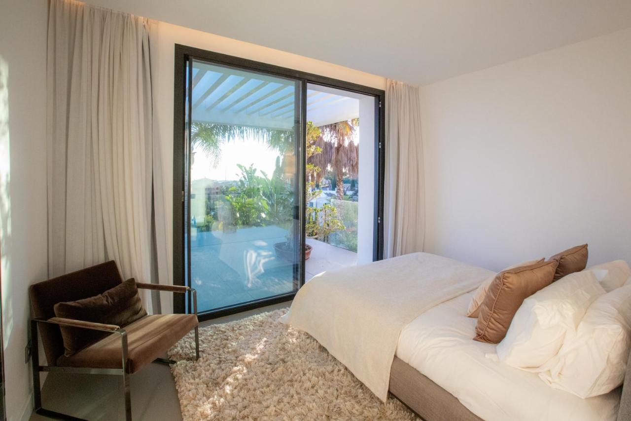 Modern Luxury In Flamingos Villa Estepona