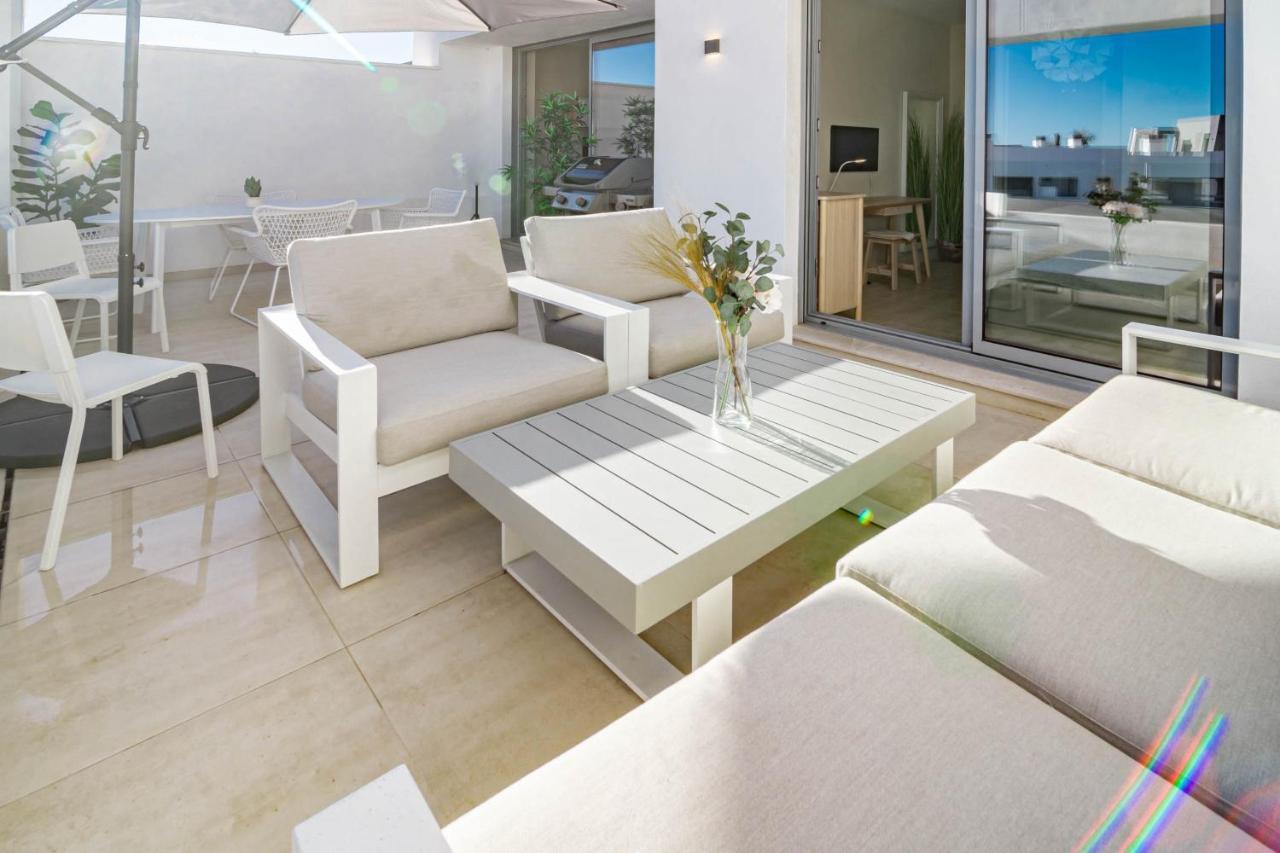 Vg12- Modern Family In Vanian Gardens Appartement *