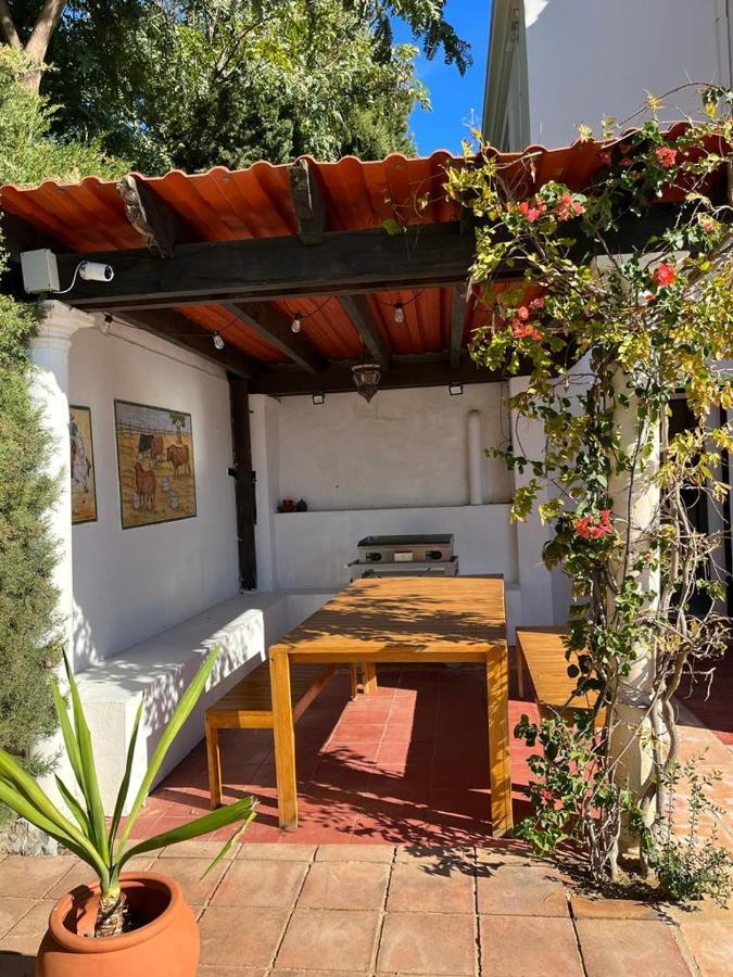 Villa 5 Beds With Private Pool Near - 5007 *