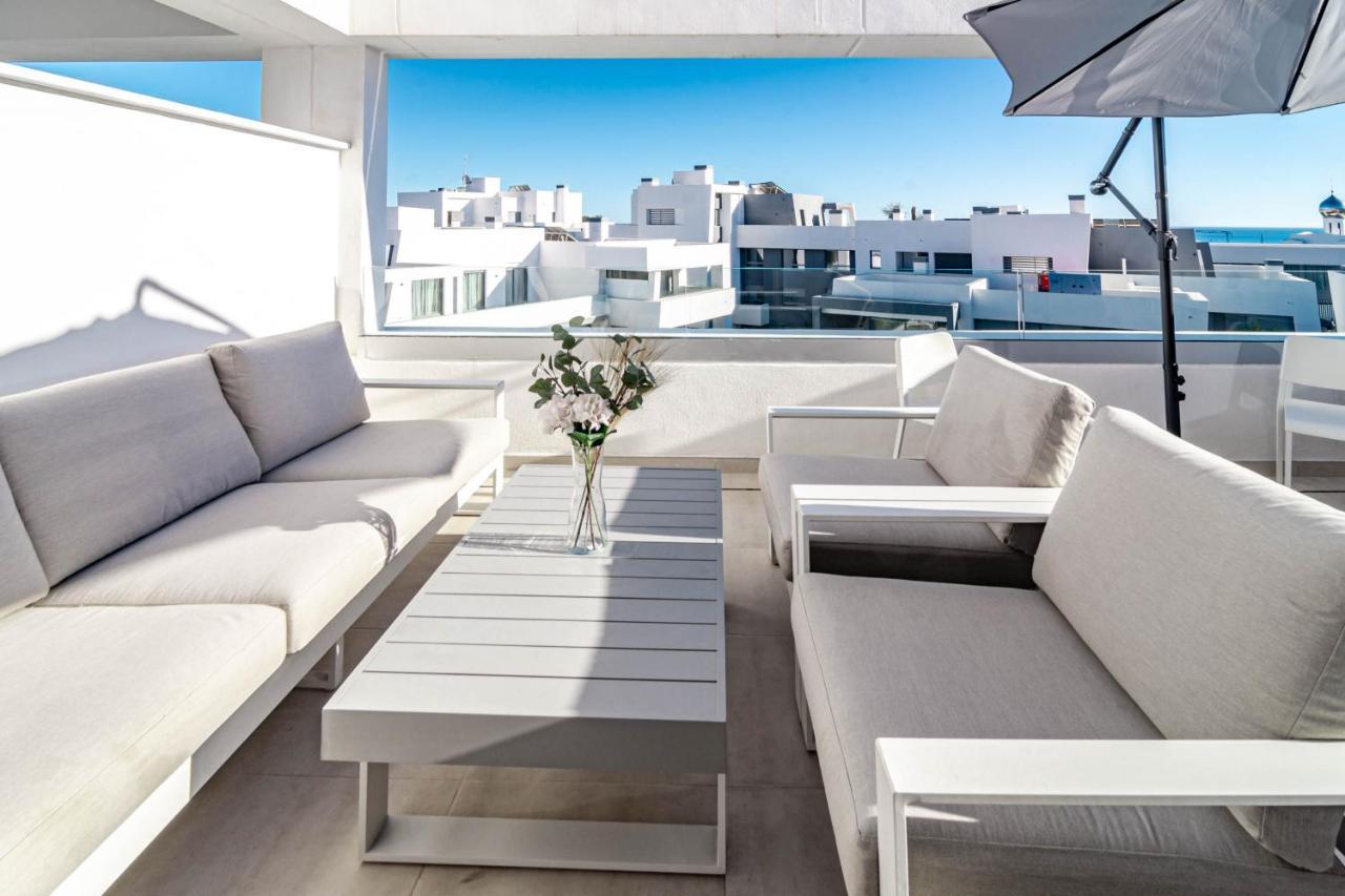 Vg12- Modern Family In Vanian Gardens Appartement *