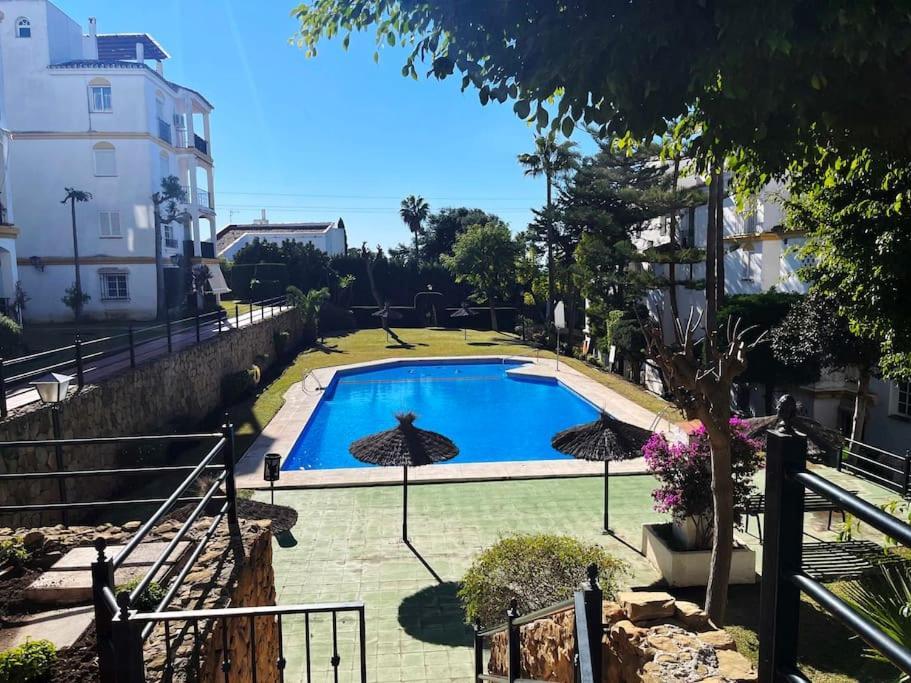 En Marbella * Estepona