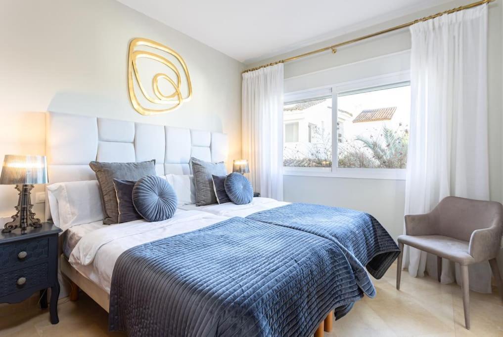 Luxuary Beachside 3br ! *