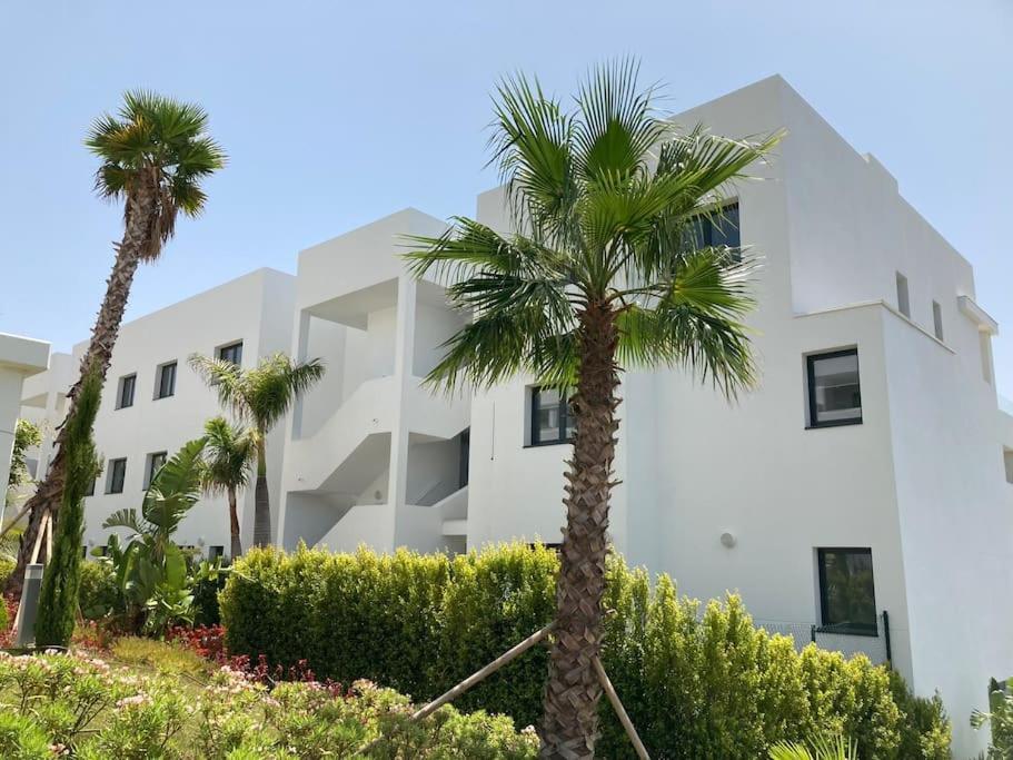 Coco Luxury 3 Bedrooms Apartment