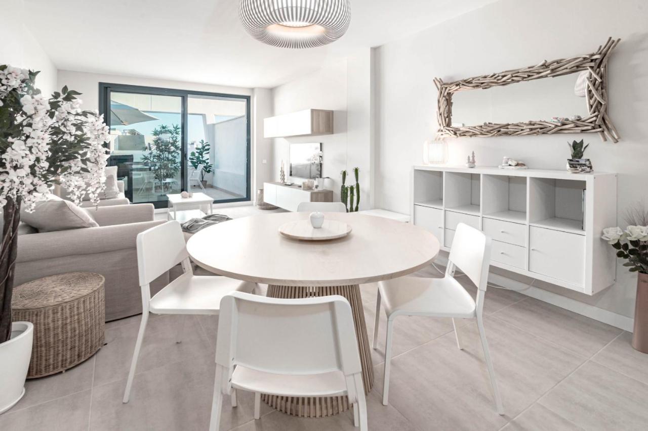 Vg12- Modern Family In Vanian Gardens Appartement *