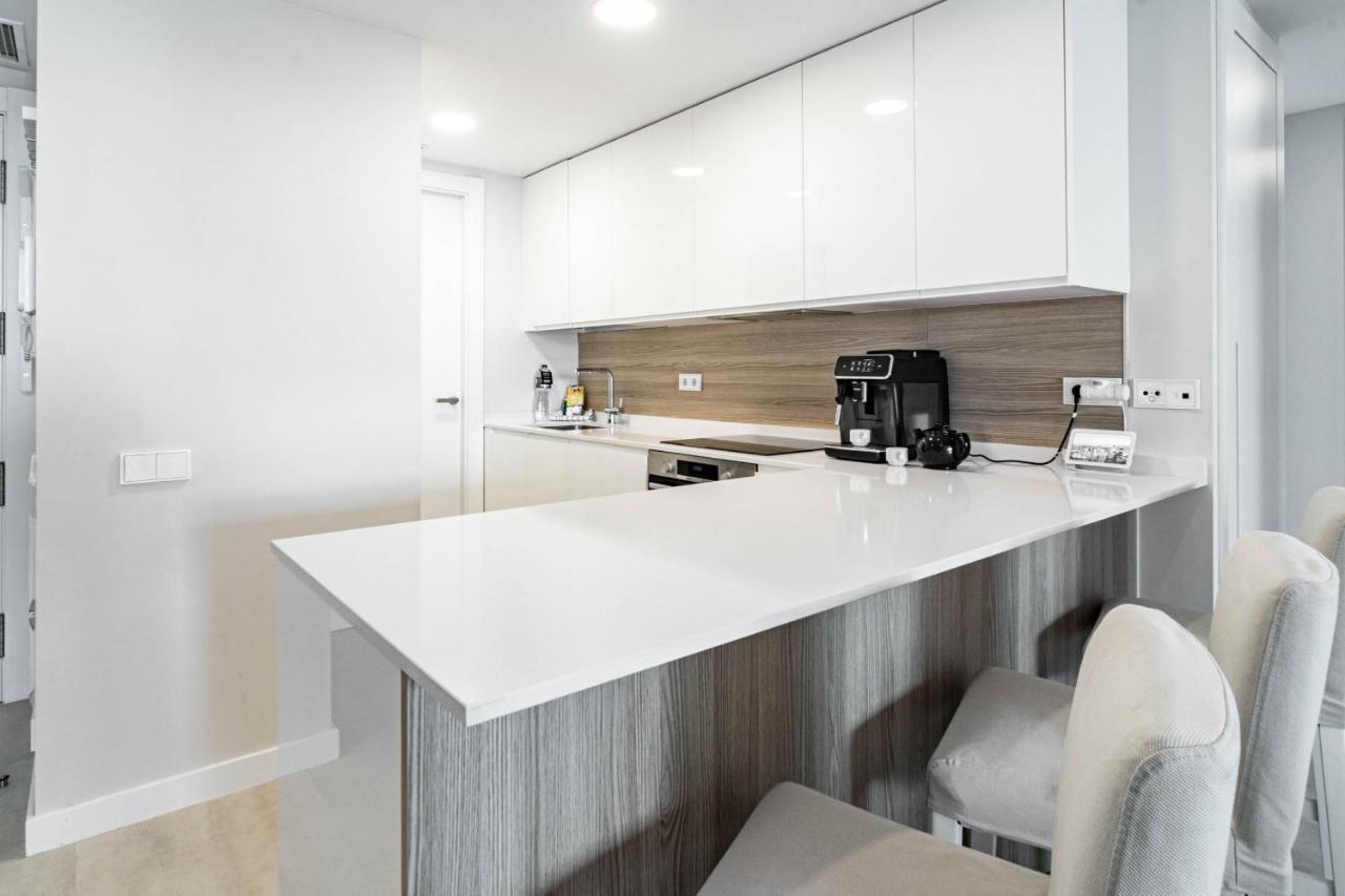 Vg12- Modern Family In Vanian Gardens Appartement *