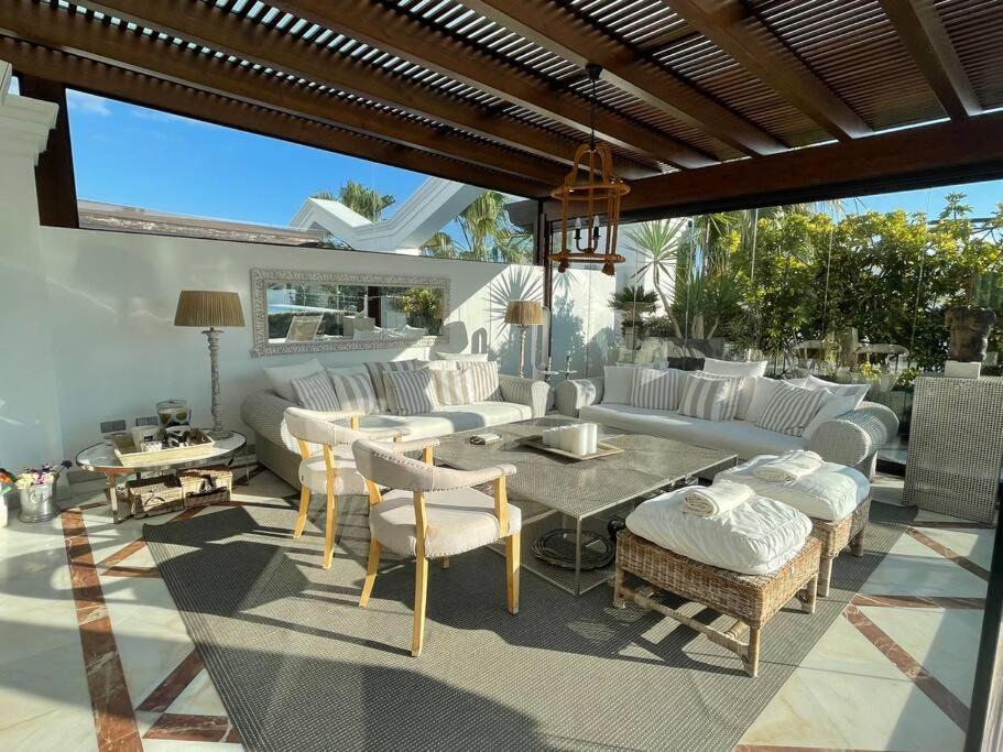 Apartamento Luxurious And Light 3 Bedroom Penthouse Estepona