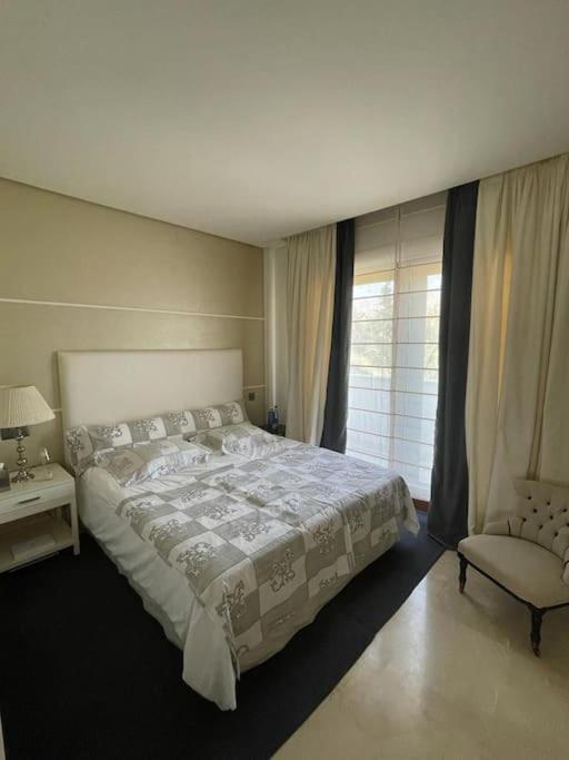 Apartamento Luxurious And Light 3 Bedroom Penthouse Estepona