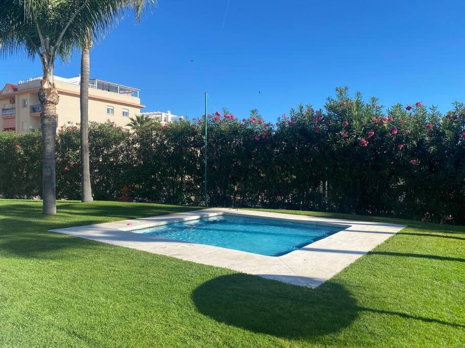 3 Bed With Pool And Parking Apartment