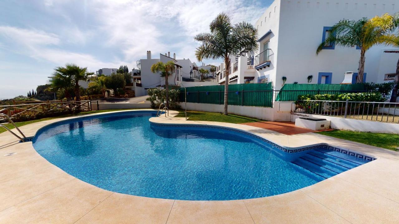 Paraiso Benahavis - Private Garden Ground Floor * Estepona