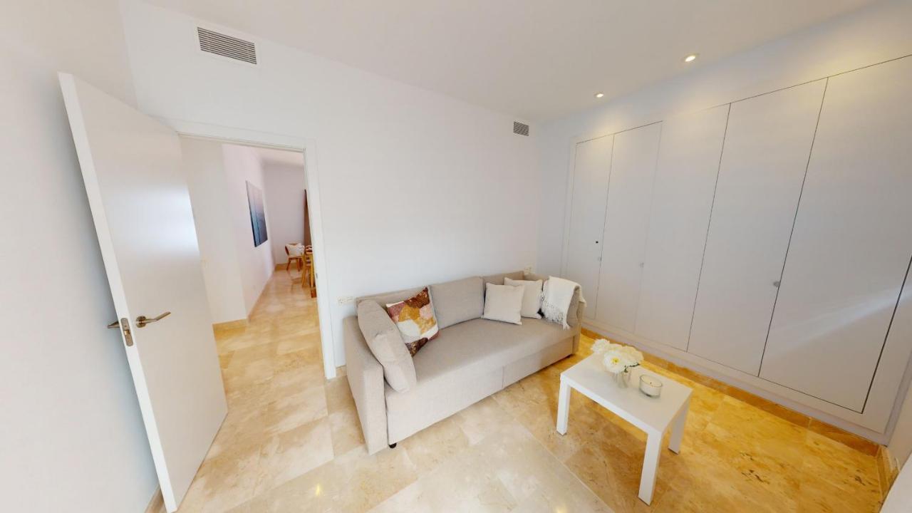Paraiso Benahavis - Private Garden Ground Floor * Estepona