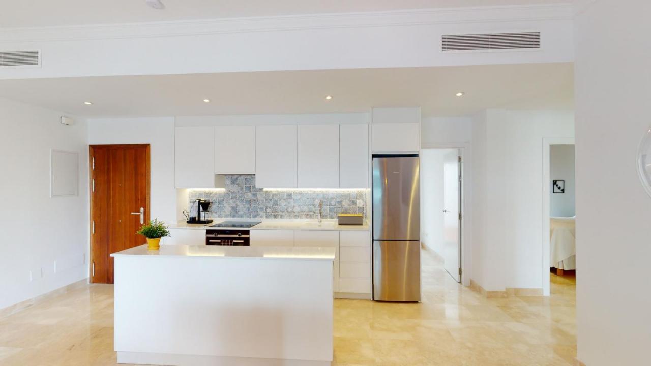 Paraiso Benahavis - Private Garden Ground Floor * Estepona