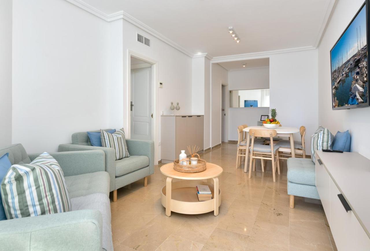 Charming Beachfront In Marina Estepona