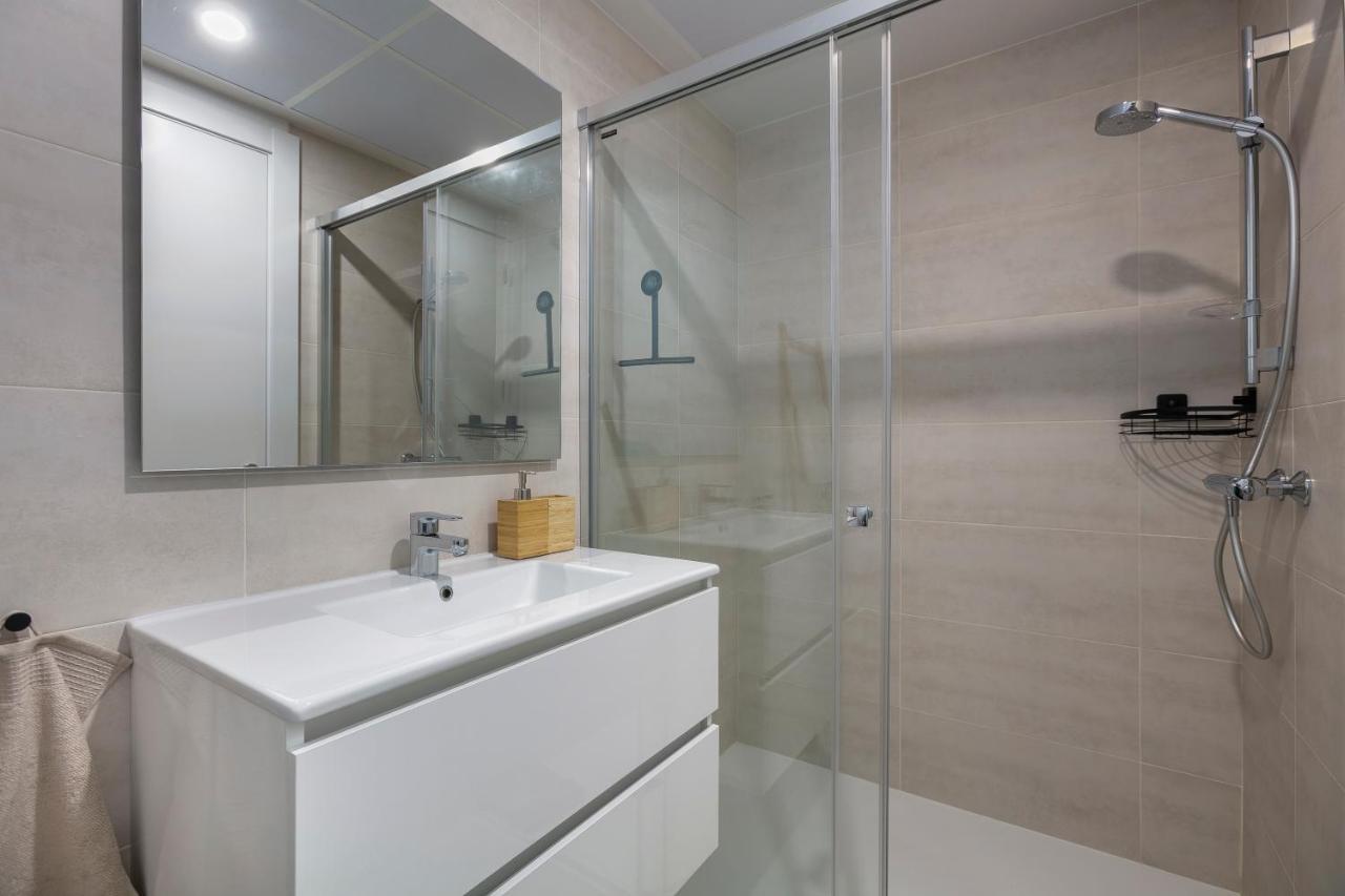 Modern & Brilliant 2 Bedroom Vanian Gardens Rdr283 Apartment