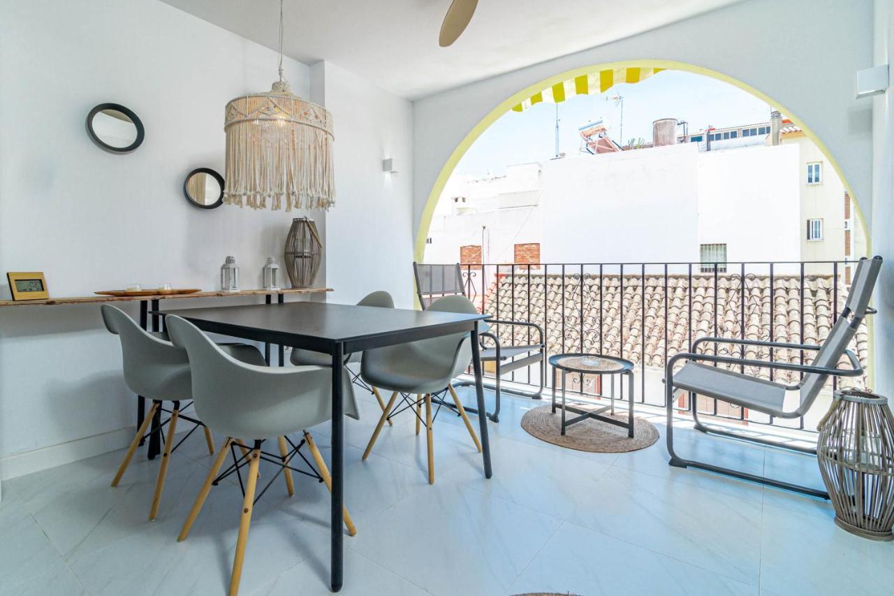 Awesome 3 Bedroom Metres From The Rdr289 Apartment Estepona
