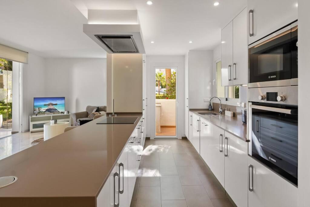Alcazaba Lagoon Family By Costarentals - Ref M14 Apartment