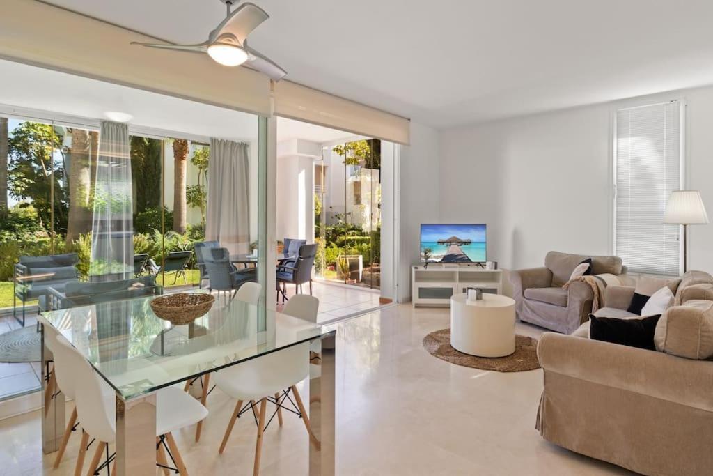 Alcazaba Lagoon Family By Costarentals - Ref M14 Apartment *