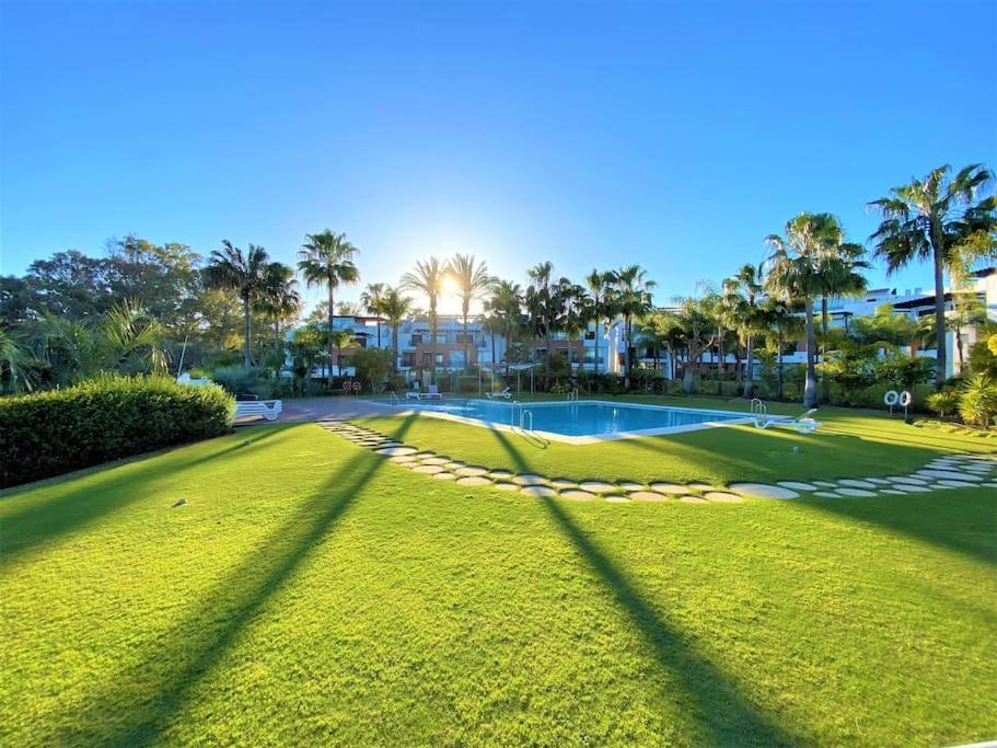 Breathtaking Apartment, Paradise Palm View Marbella Estepona