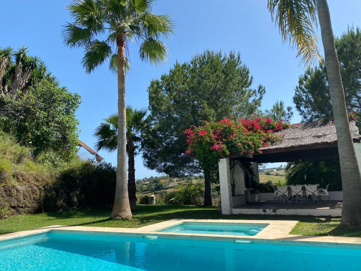 Villa Aqua Private Six Bedrooms With Large Pool *