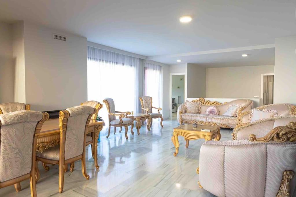Rosa Benahavis Villa