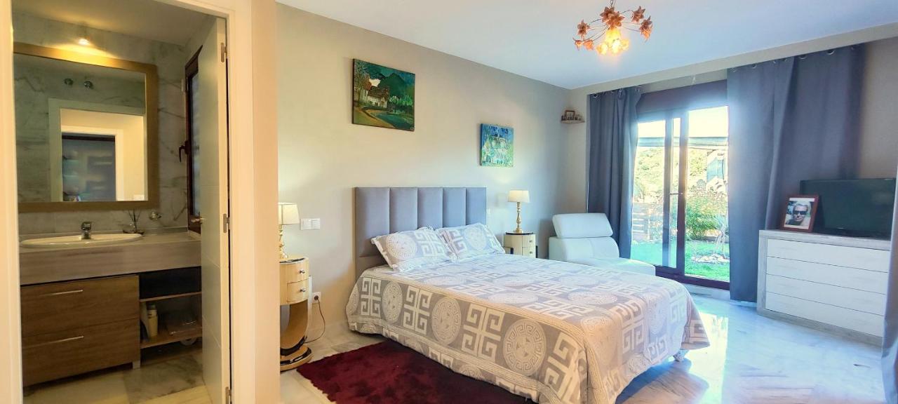 Pensión Gorgeous 3 Bedrooms In Natural Reserve Park! *