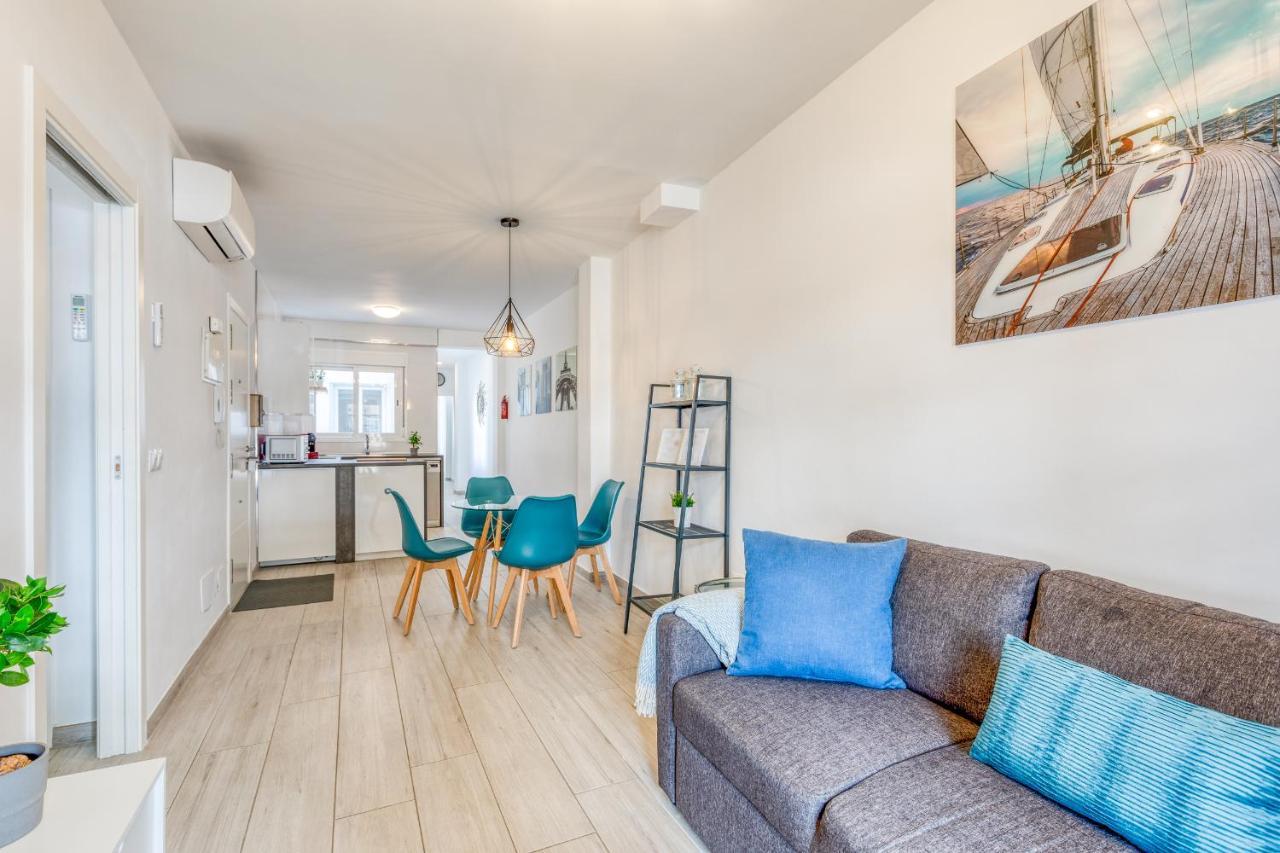 Hanami Castillo Apartment Estepona