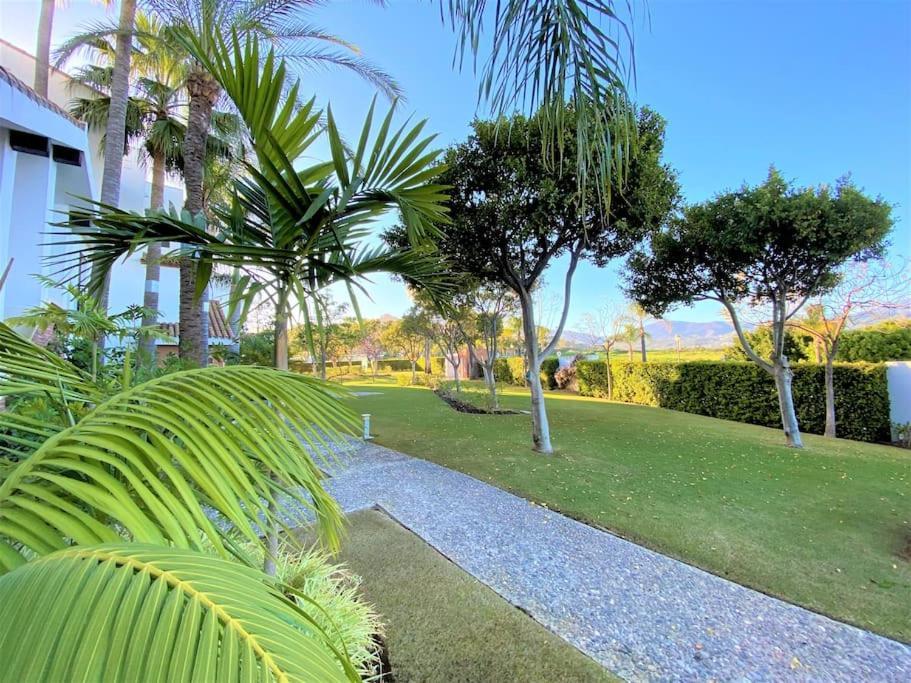 Breathtaking Apartment, Paradise Palm View Marbella Apartment *