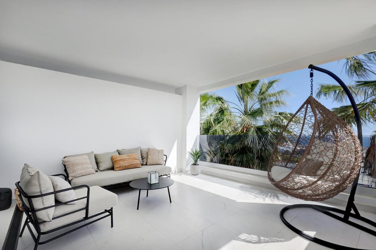 Apartment 2 Bedroom @estepona Hills With Sea View! *