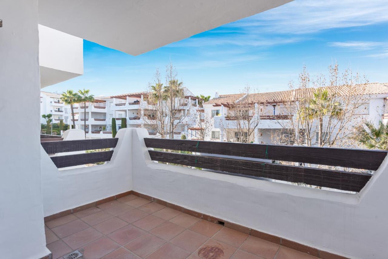 Apartment With Terrace And Pool By Costarentals - Ref M16 *