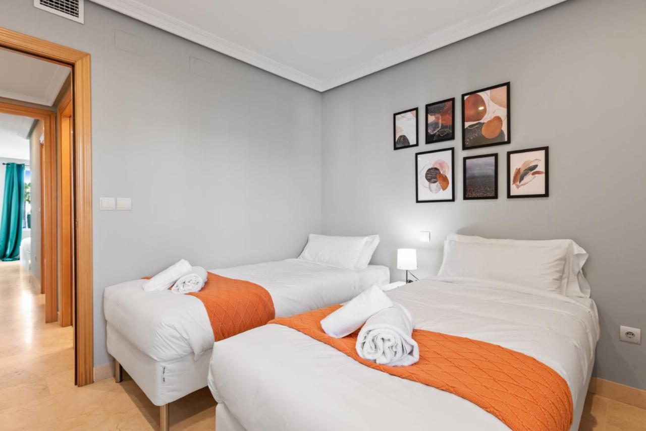 With Terrace And Pool By Costarentals - Ref M16 Apartment *