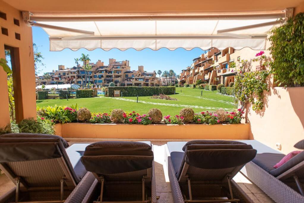 First Line Beach Complex * Estepona