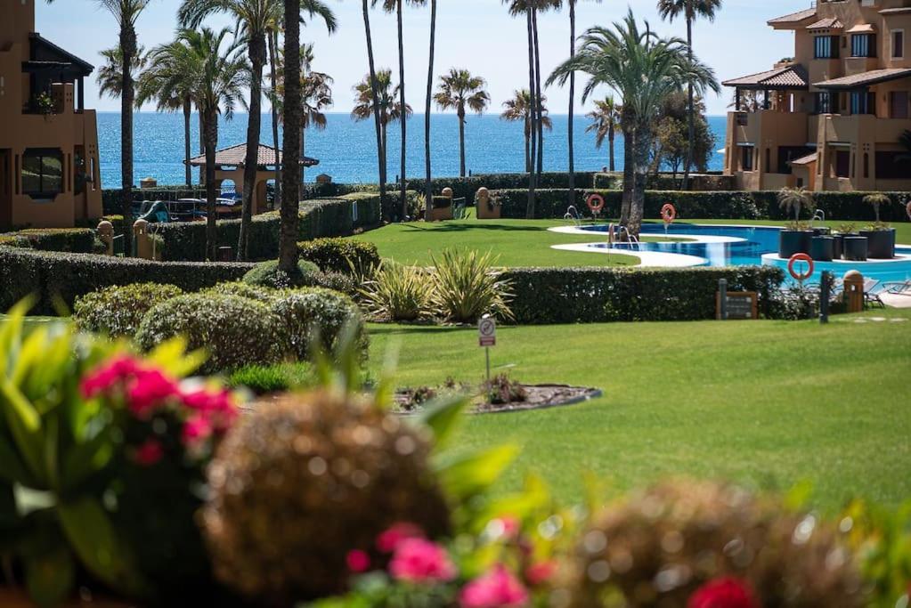 First Line Beach Complex * Estepona