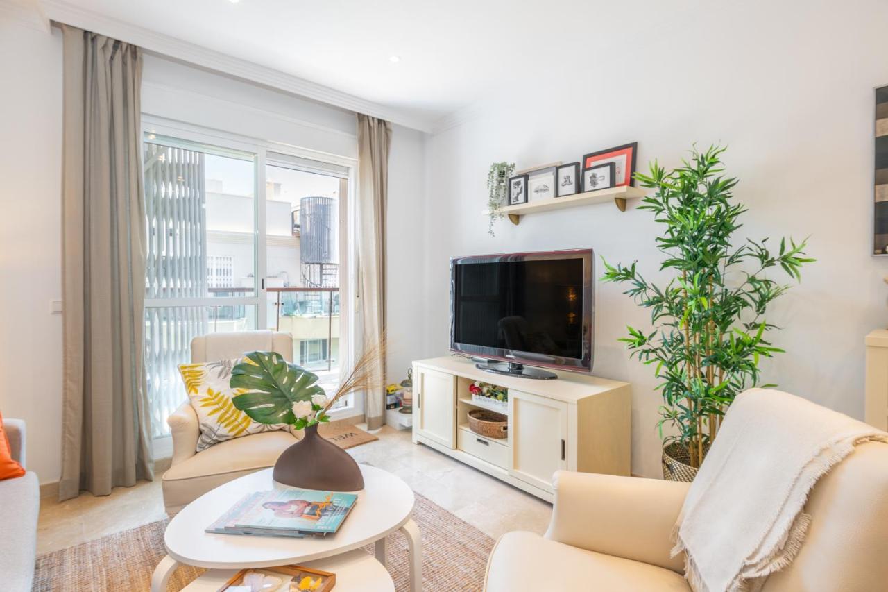 Atico 2 Terrazas Junto Al Mar By Rent Me * Estepona