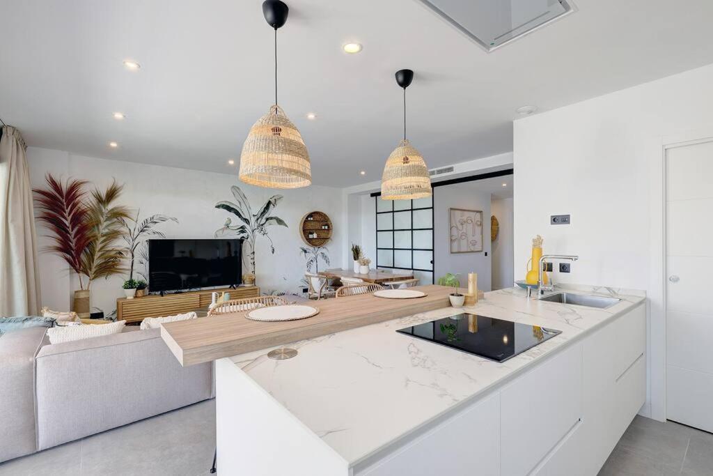 3 Bedroom Ground Floor @ Hills!