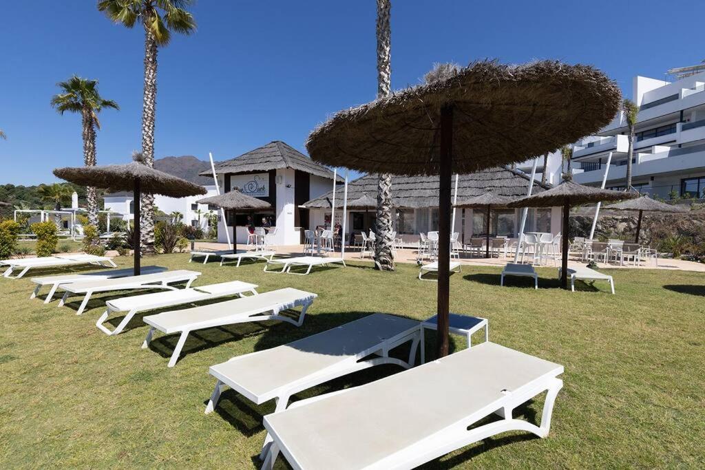 3 Bedroom Ground Floor @ Hills! * Estepona