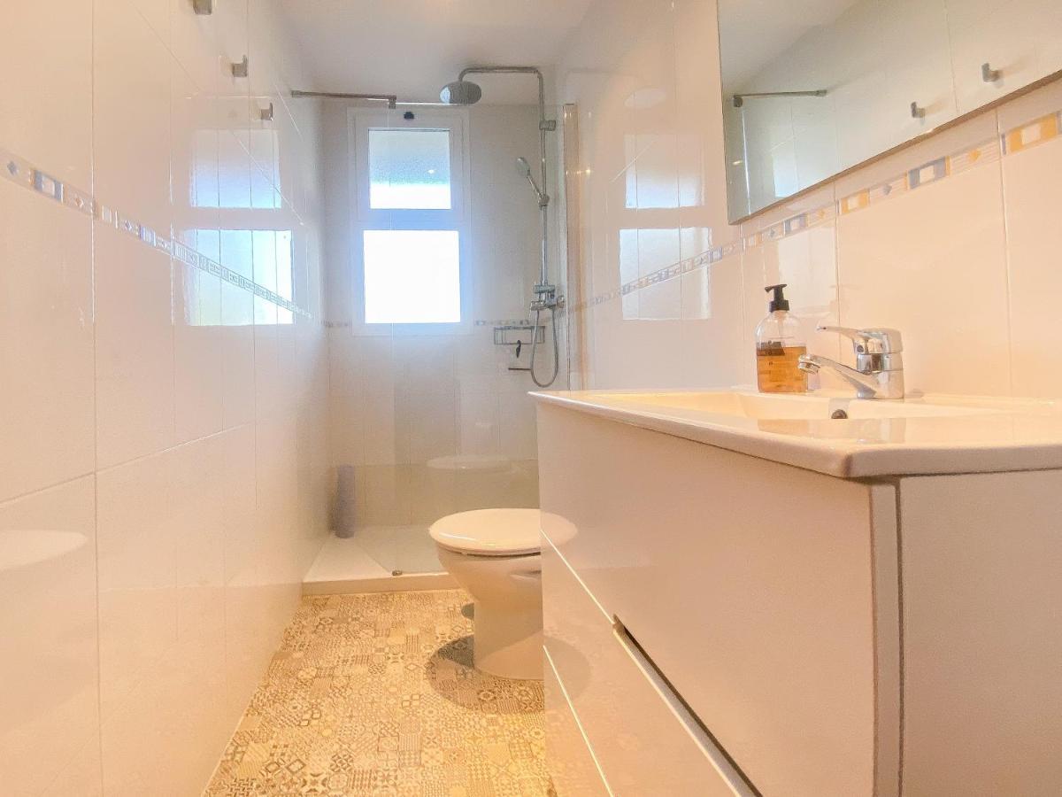 Great Location, Town Apartment
