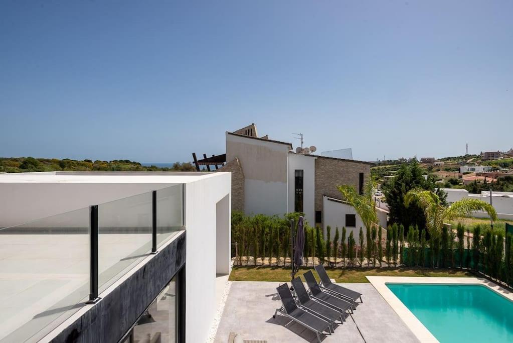 Casa Innes: Entire 5 Bed Modern Villa. Pool. Valle Romano *