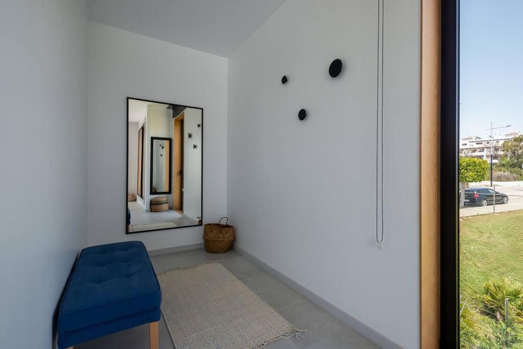 Casa Innes: Entire 5 Bed Modern Villa. Pool. Valle Romano Villa *