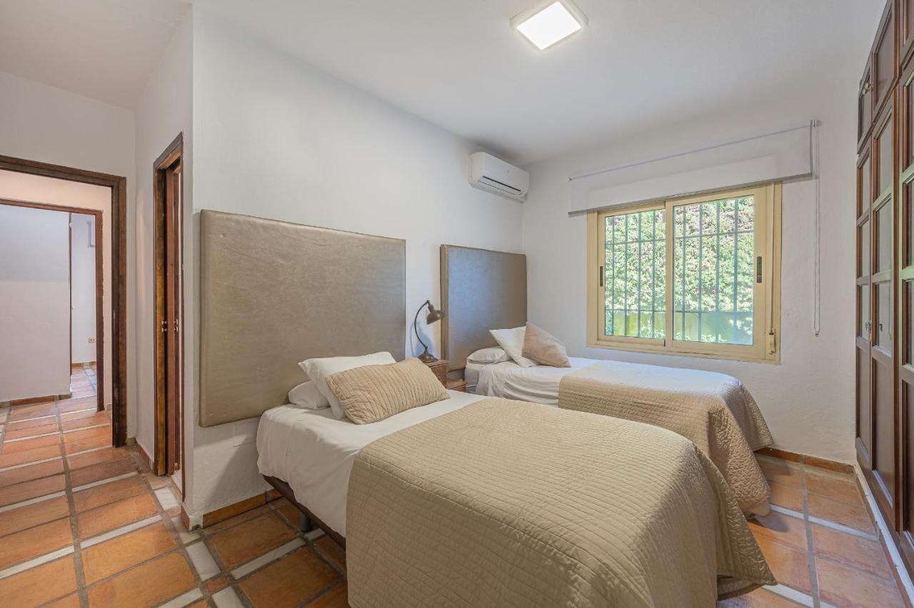 Villa Banus 10 Minutos