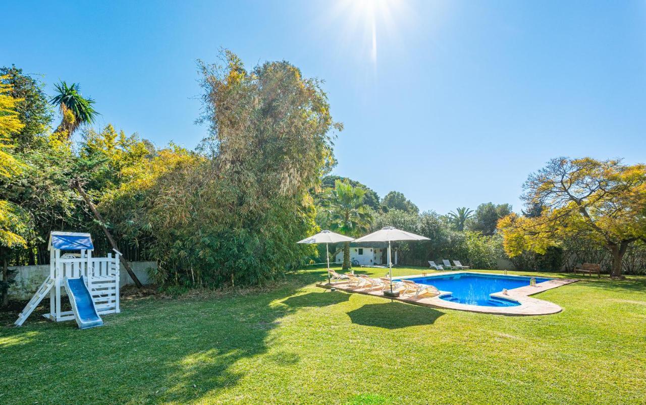 Villa Banus 10 Minutos *