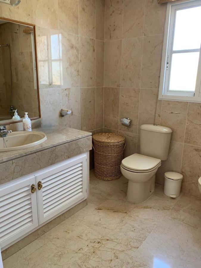 Noctua Lovely 4 Bedroom House And Pool Vakantiehuis