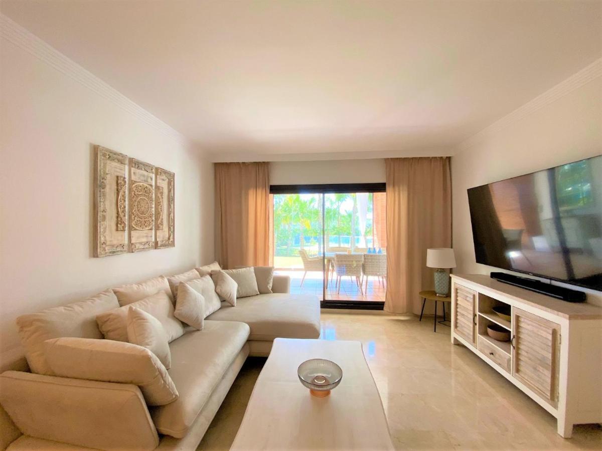Apartment Breathtaking Apartment, Paradise Palm View Marbella Estepona