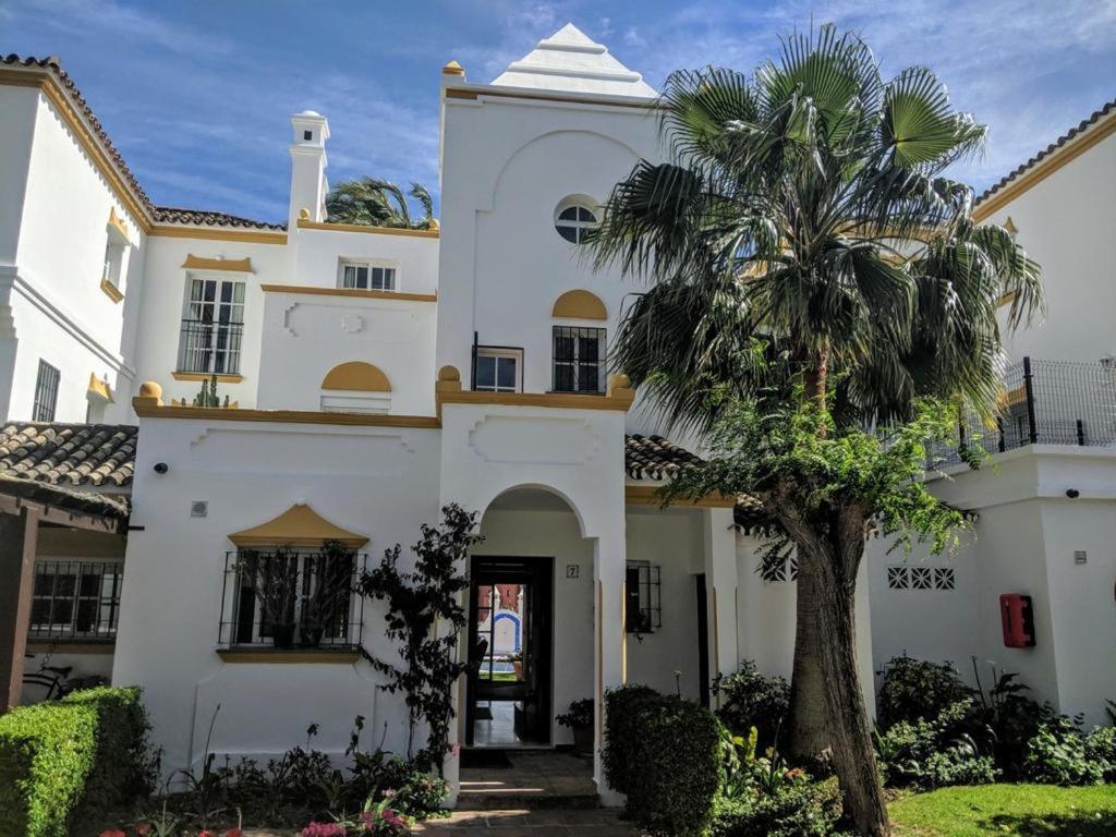 Noctua Lovely 4 Bedroom House And Pool *