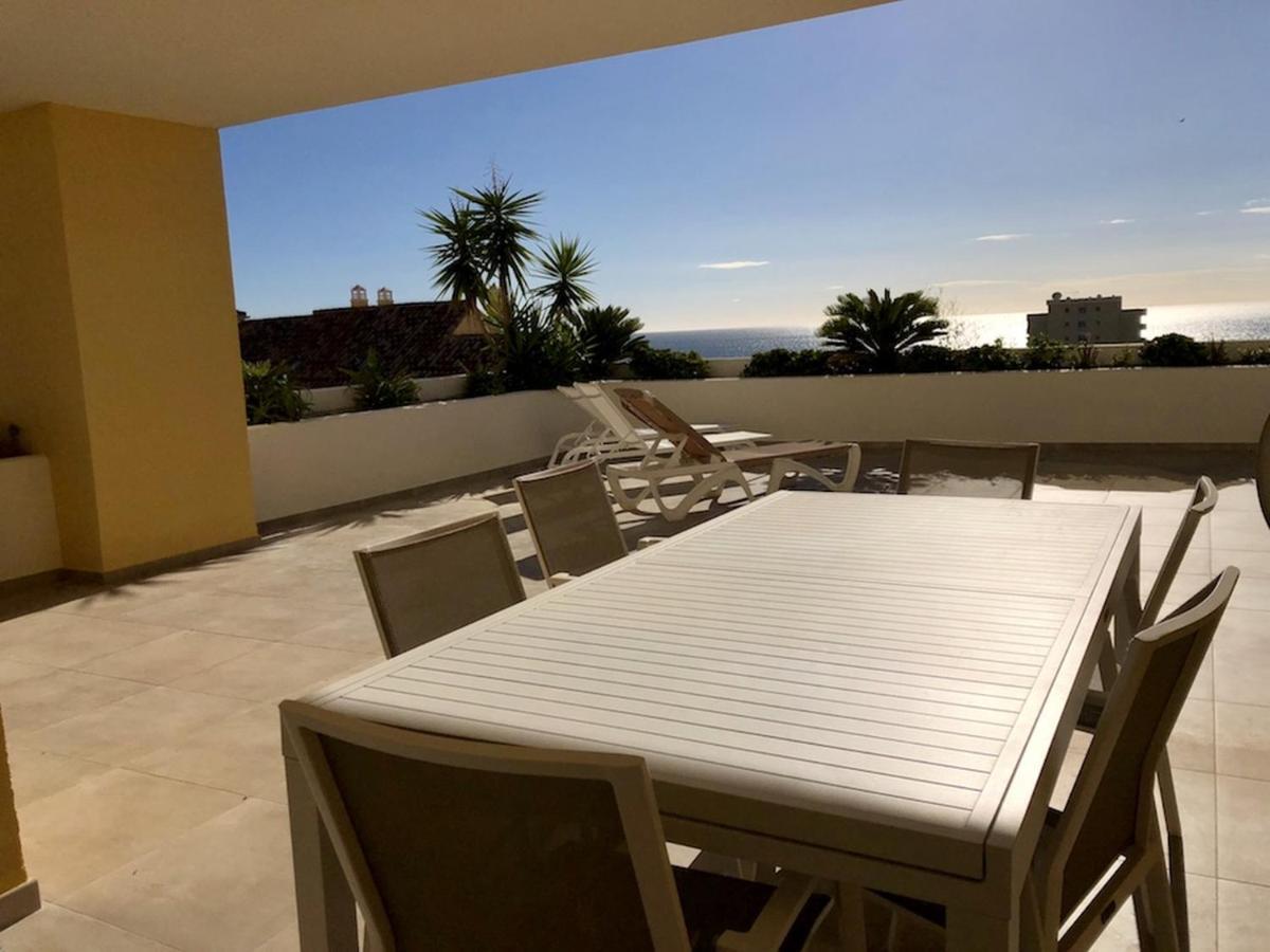Apartment Amazing In Puerto Alto Estepona