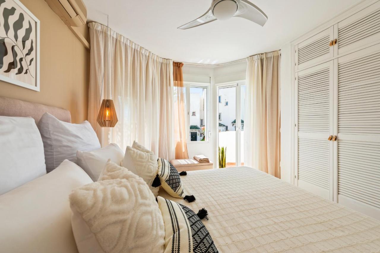 Cozy Townhouse Selwo * Estepona