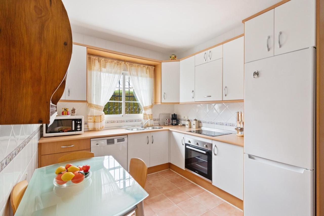 Estilo Mediterranea Con Piscina, Jardin, Bbq Y Jacuzzi - Bel Air Real