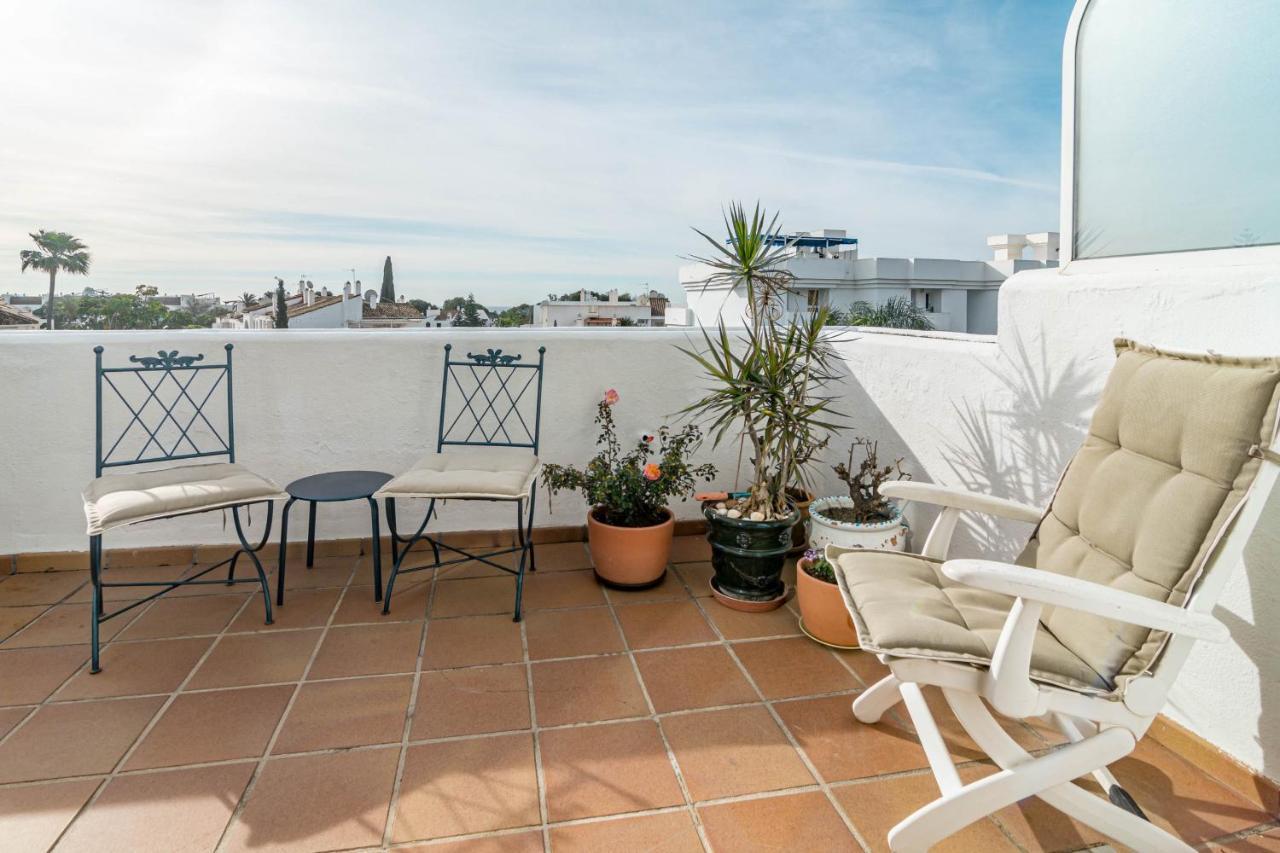 Andalusian Elegance In El Paraiso With 360 Views Over Sea And Mountains Apartment