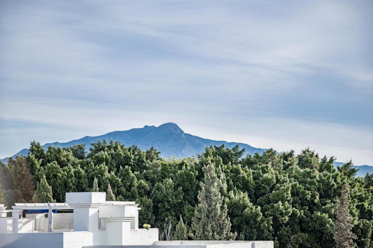 Andalusian Elegance In El Paraiso With 360 Views Over Sea And Mountains Estepona