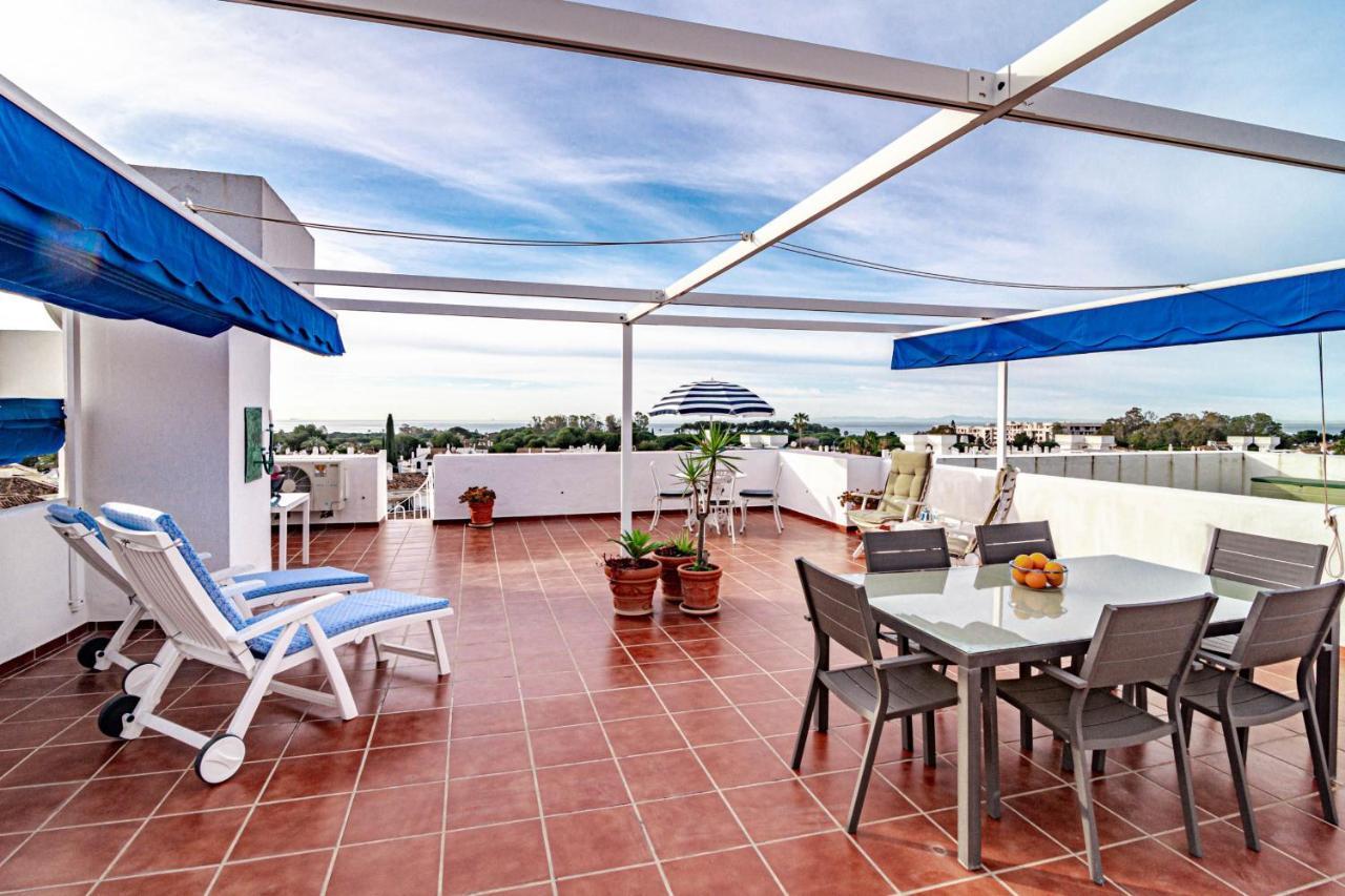 Andalusian Elegance In El Paraiso With 360 Views Over Sea And Mountains